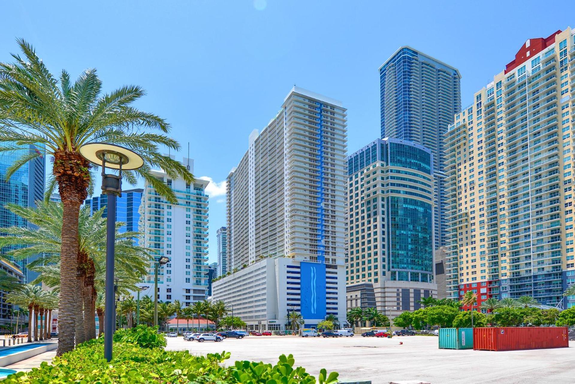 Luxury 2 Bedroom Apartment At Brickell With Pool Маямі Екстер'єр фото