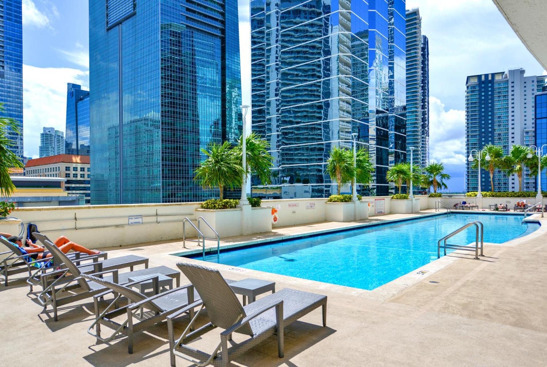 Luxury 2 Bedroom Apartment At Brickell With Pool Маямі Екстер'єр фото